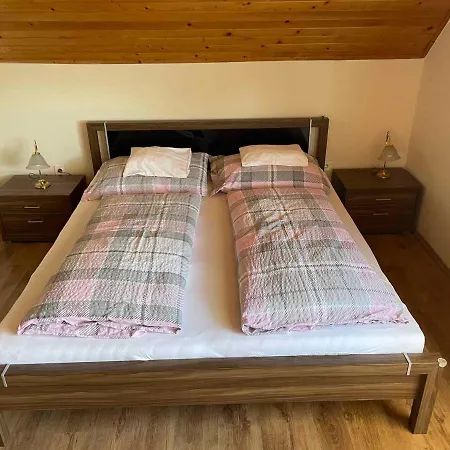 In - Balaton 39946 아파트 기에네스디아스