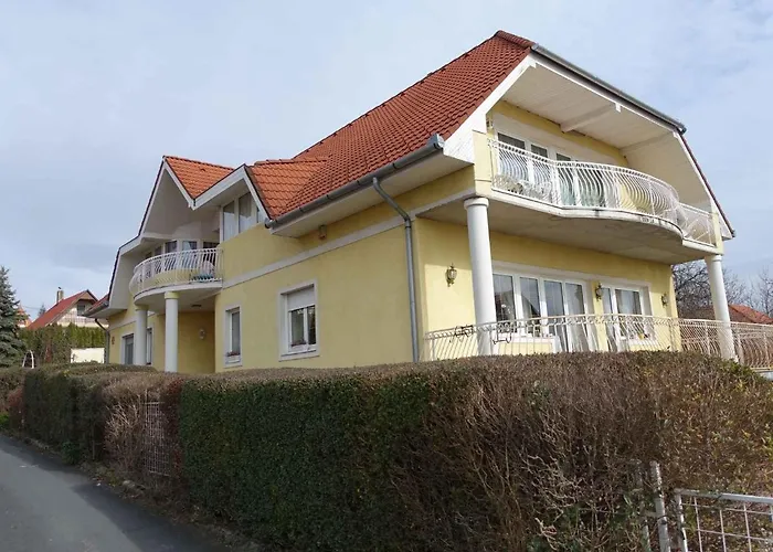 In - Balaton 39946 *