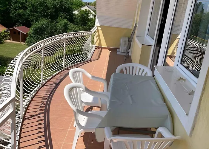 In - Balaton 39946 Apartman Gyenesdiás